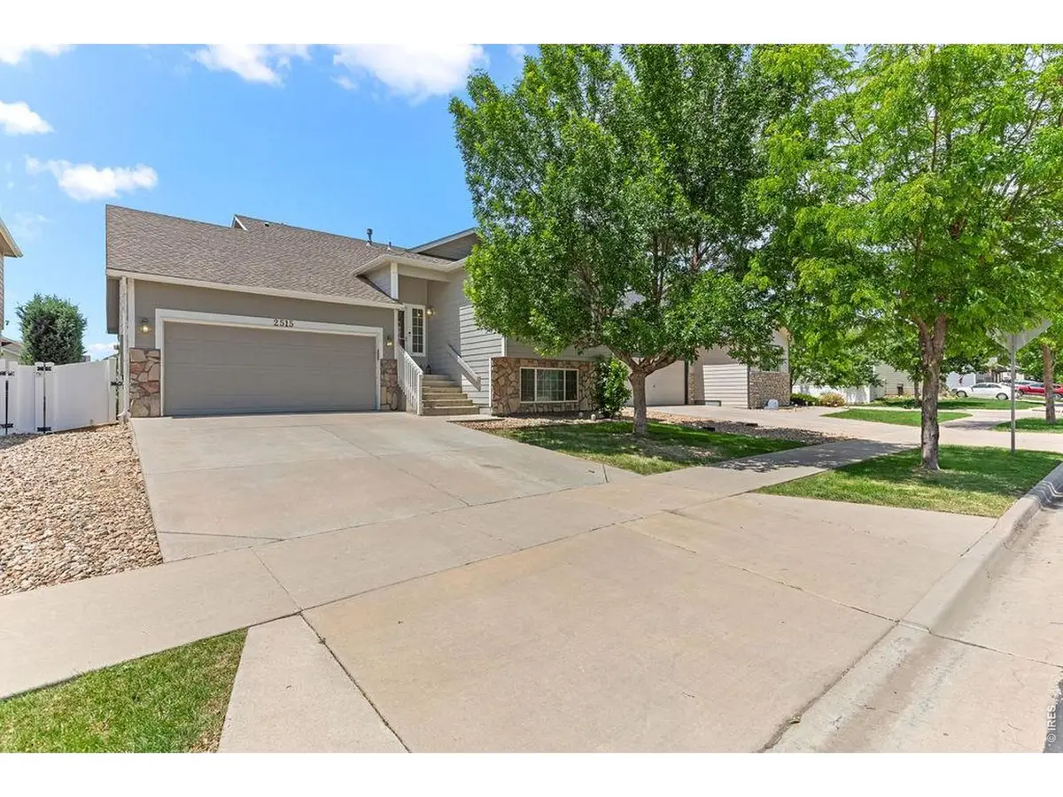 2515 Thoreau Dr, Fort Collins, CO 80524 - #1