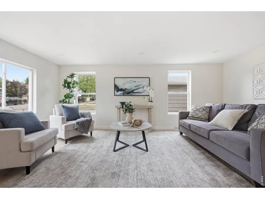 206 Bowen St, Longmont, CO 80501 - #3