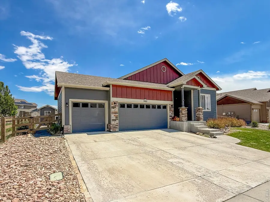 902 Canyonlands St, Berthoud, CO 80513 - #3