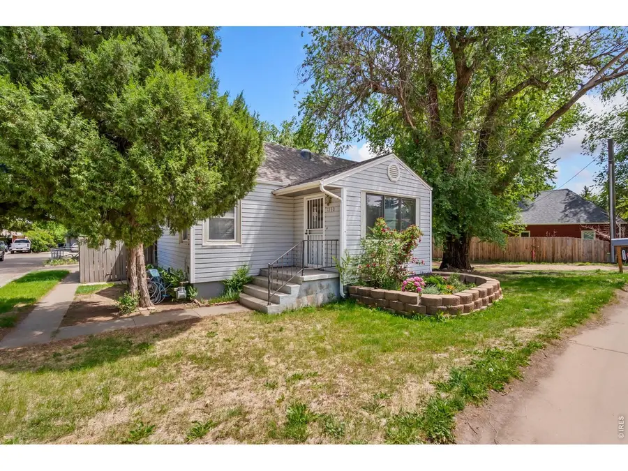 1230 Hover St, Longmont, CO 80501 - #2