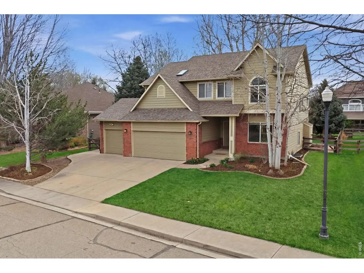 2302 Barn Swallow Dr, Longmont, CO 80504 - #1