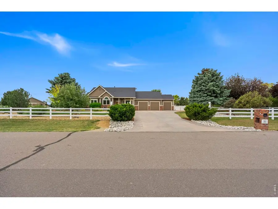 912 Clydesdale Ln, Windsor, CO 80550 - #2