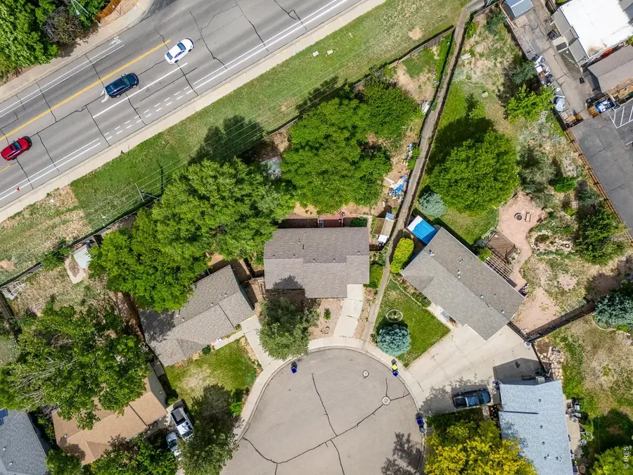 904 Foothills Ct, Windsor, CO 80550 - #3