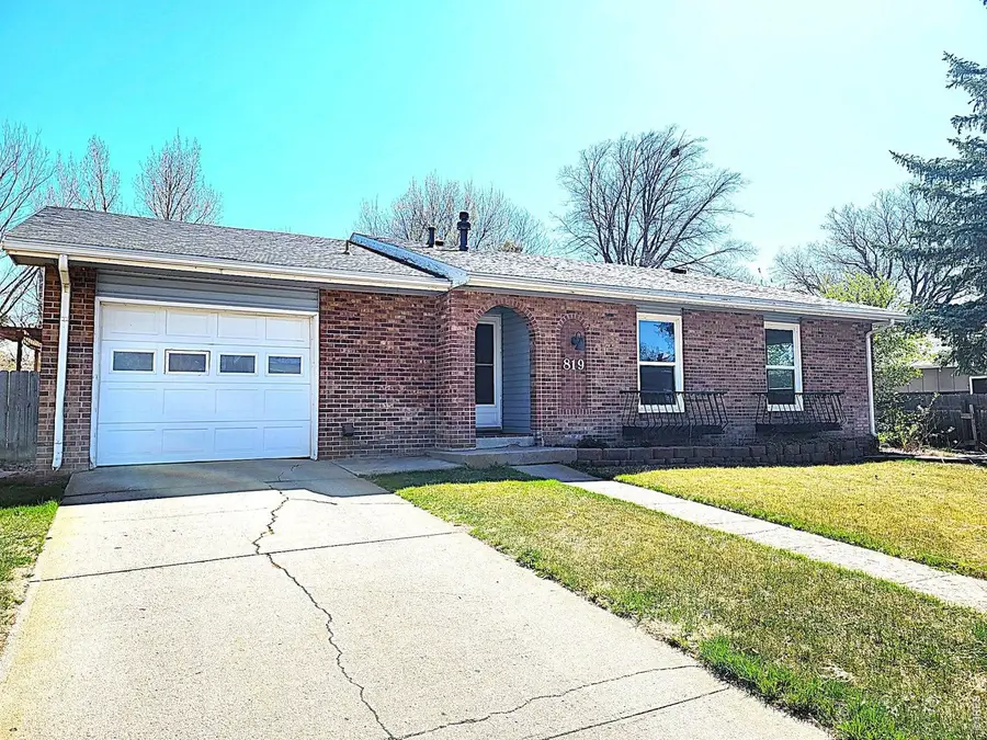 819 Glenora St, Sterling, CO 80751 - #2