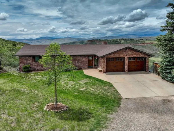 4905 Hilltop Dr, Fort Collins, CO 80526