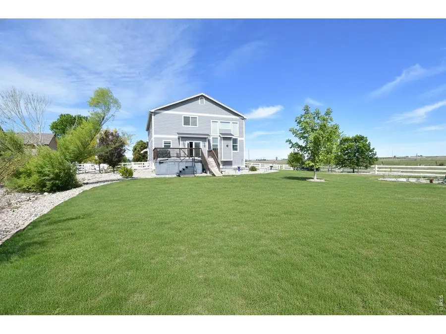 1302 Park Ridge Dr, Eaton, CO 80615 - #2