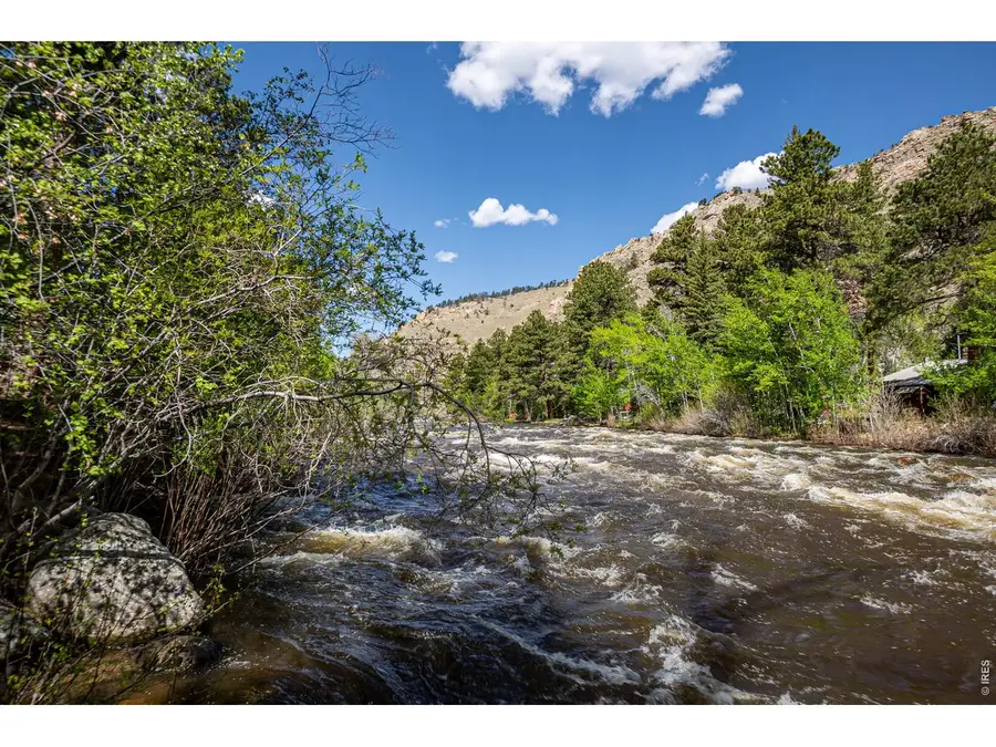 348 Crown Point Dr, Bellvue, CO 80512 - #2