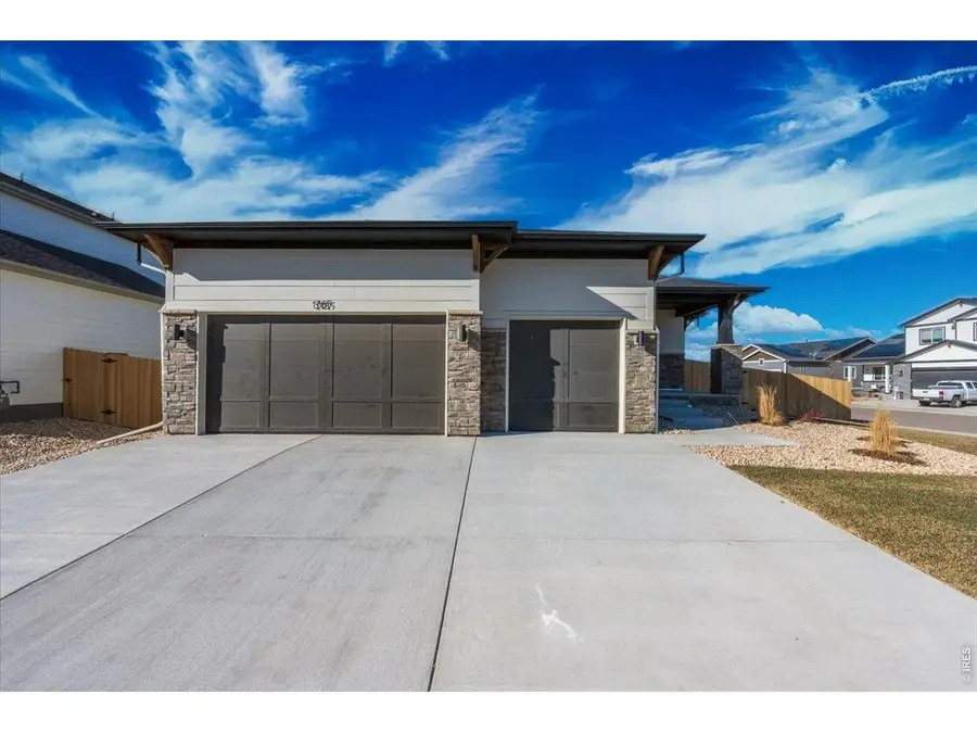 864 Doubleleaf Dr, Windsor, CO 80550 - #2
