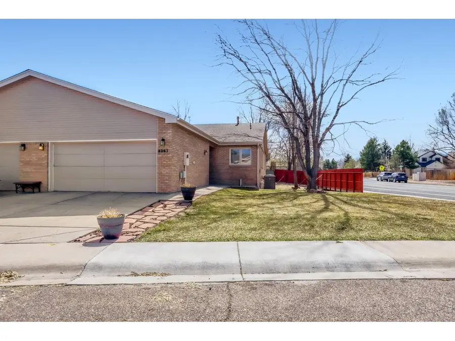 2367 Northbrook Dr, Fort Collins, CO 80526 - #2