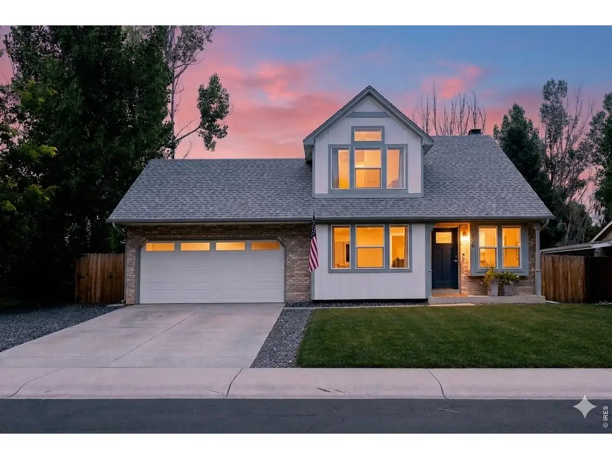 806 Butte Pass Dr, Fort Collins, CO 80526 - #1
