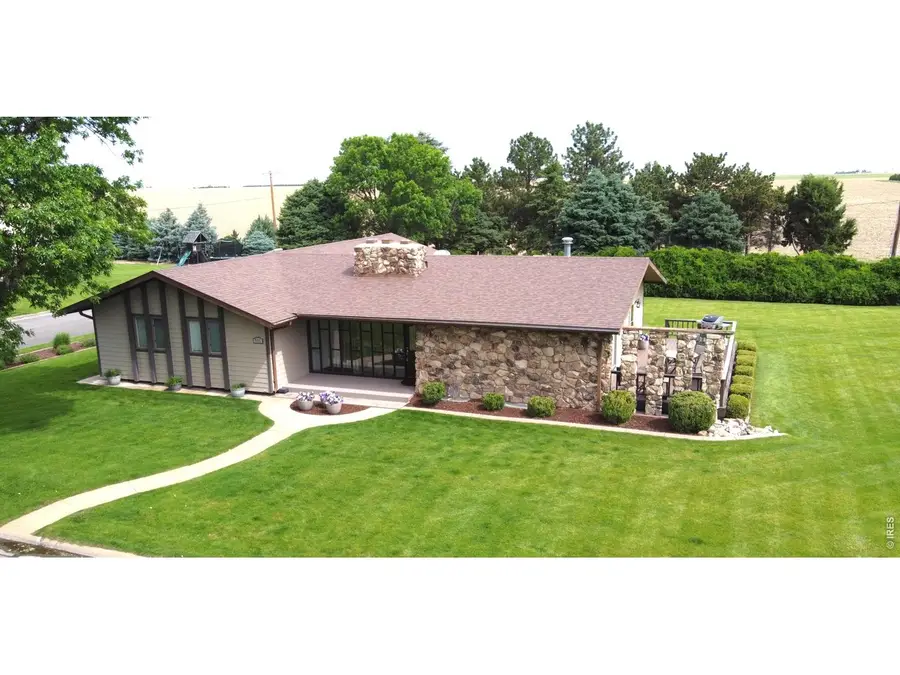 511 W Grant St, Haxtun, CO 80731 - #3