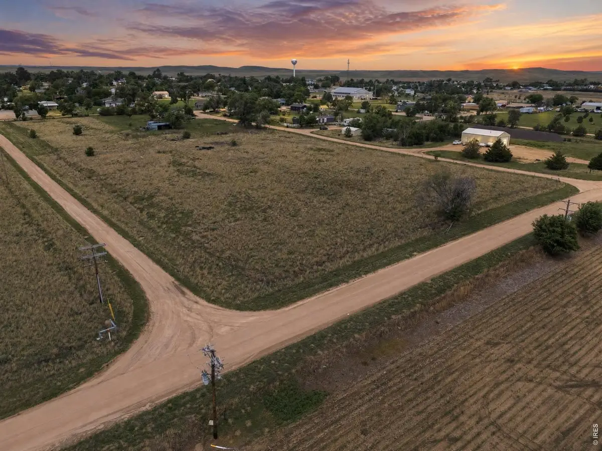 512 E Curtis St, Eckley, CO 80727 - #1
