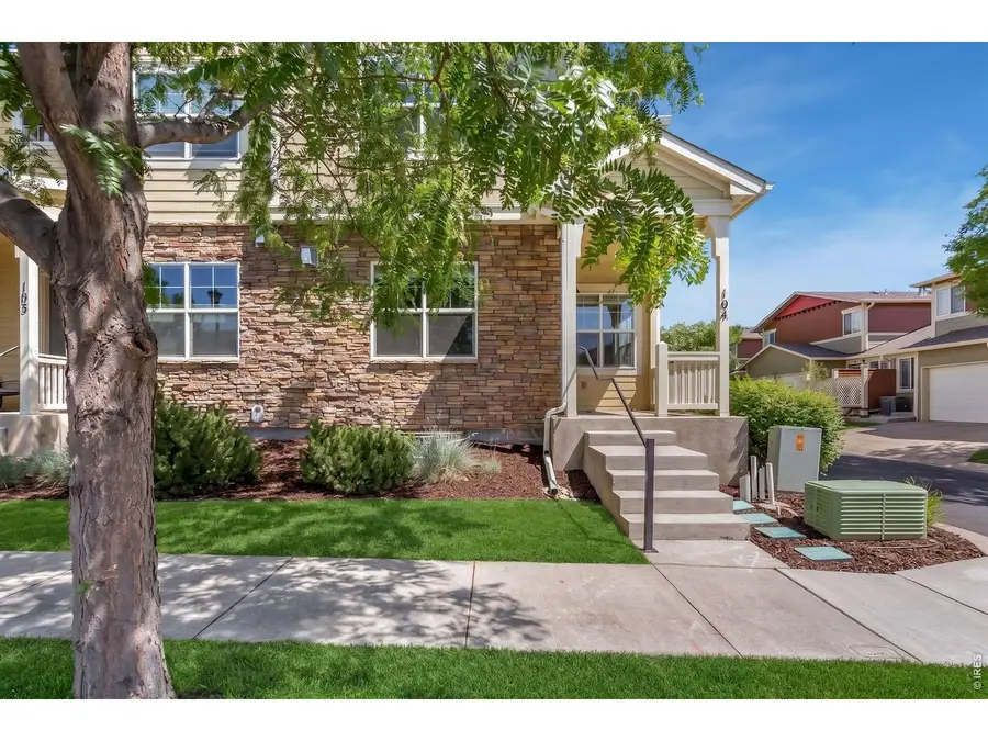 2556 Des Moines Dr #104, Fort Collins, CO 80525 - #2
