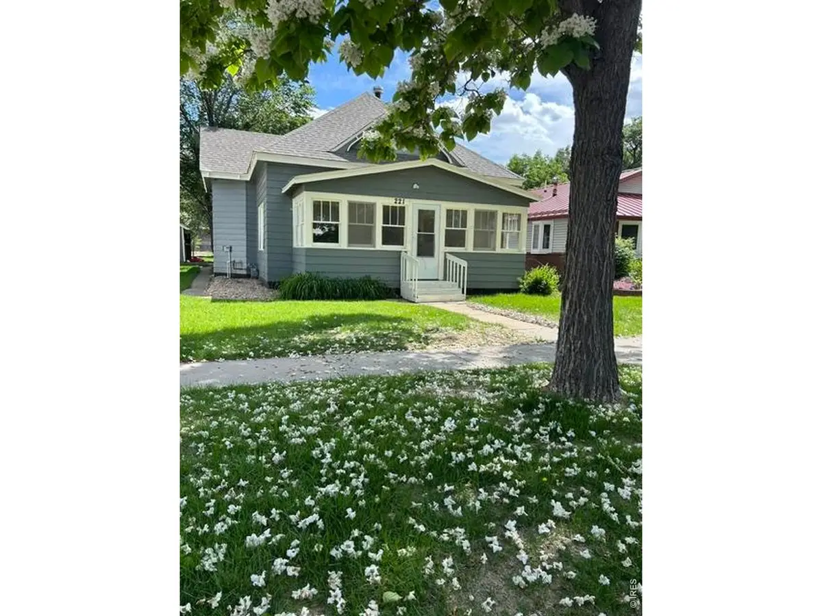 221 Walnut St, Windsor, CO 80550 - #1