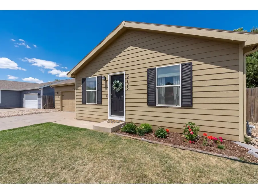 3705 Riverside Pkwy, Evans, CO 80620 - #3