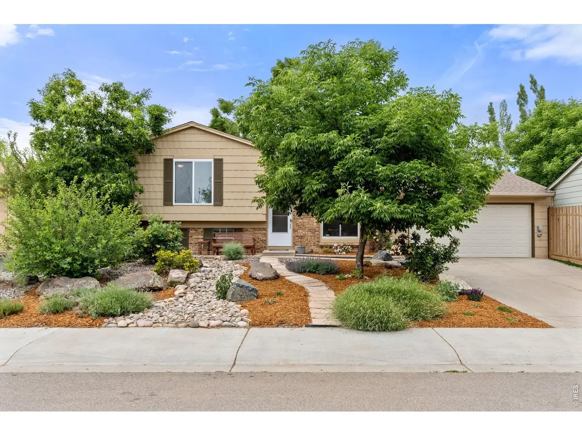 4307 Hummingbird Dr, Fort Collins, CO 80526 - #1