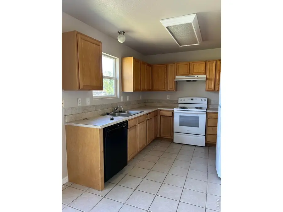 3717 Salida Ct, Evans, CO 80620 - #2