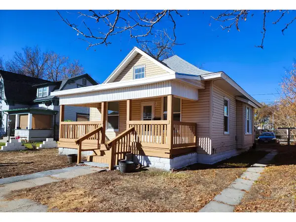 424 S 2nd St, Sterling, CO 80751