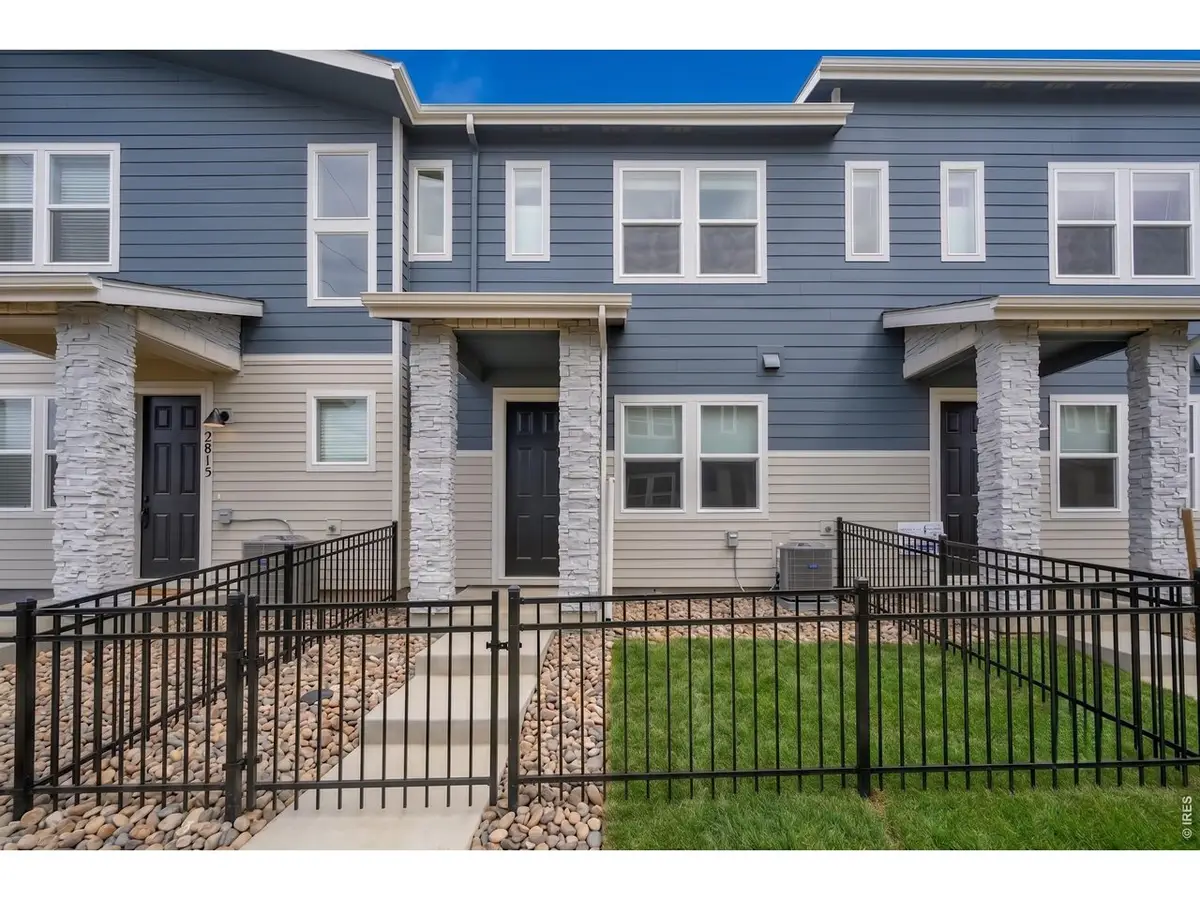 2817 Bear Springs Cir, Longmont, CO 80503 - #1