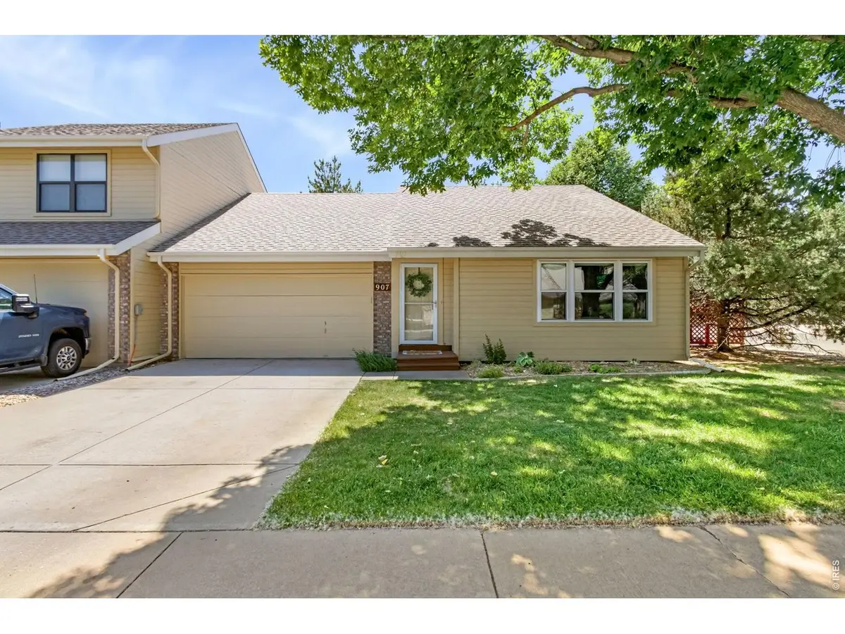 907 Shire Ct, Fort Collins, CO 80526 - #1
