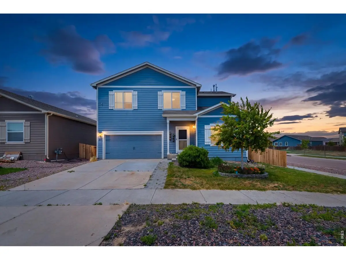 201 Dan Lord Ave, Keenesburg, CO 80643 - #1