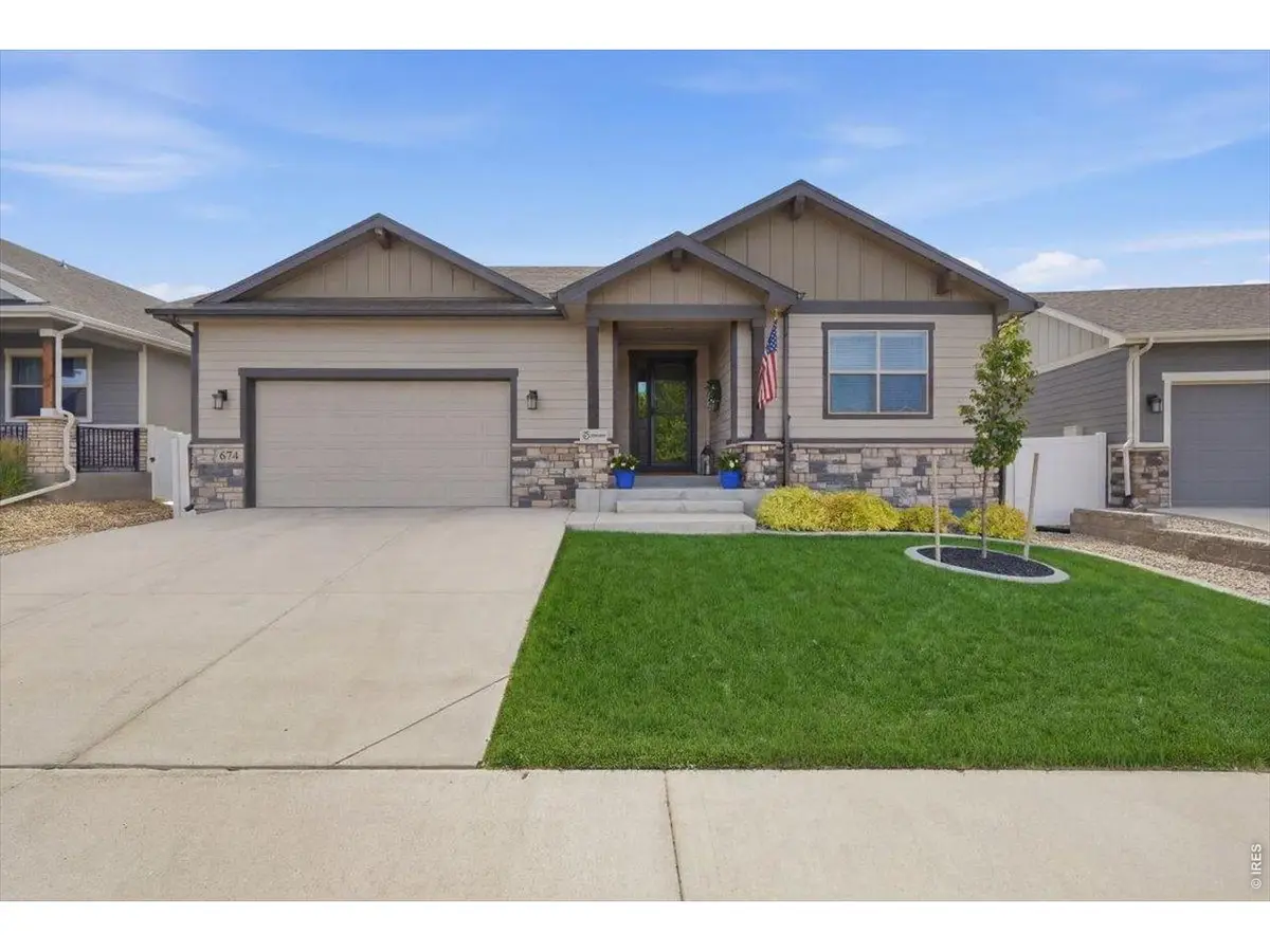 674 Vermilion Peak Dr, Windsor, CO 80550 - #1