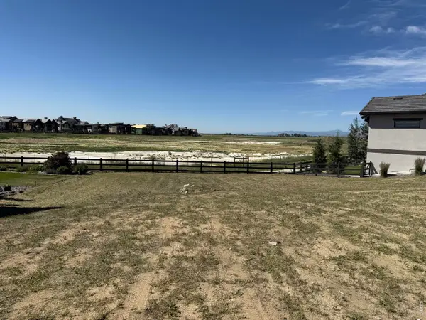 2743 Heron Lakes Pkwy, Berthoud, CO 80513