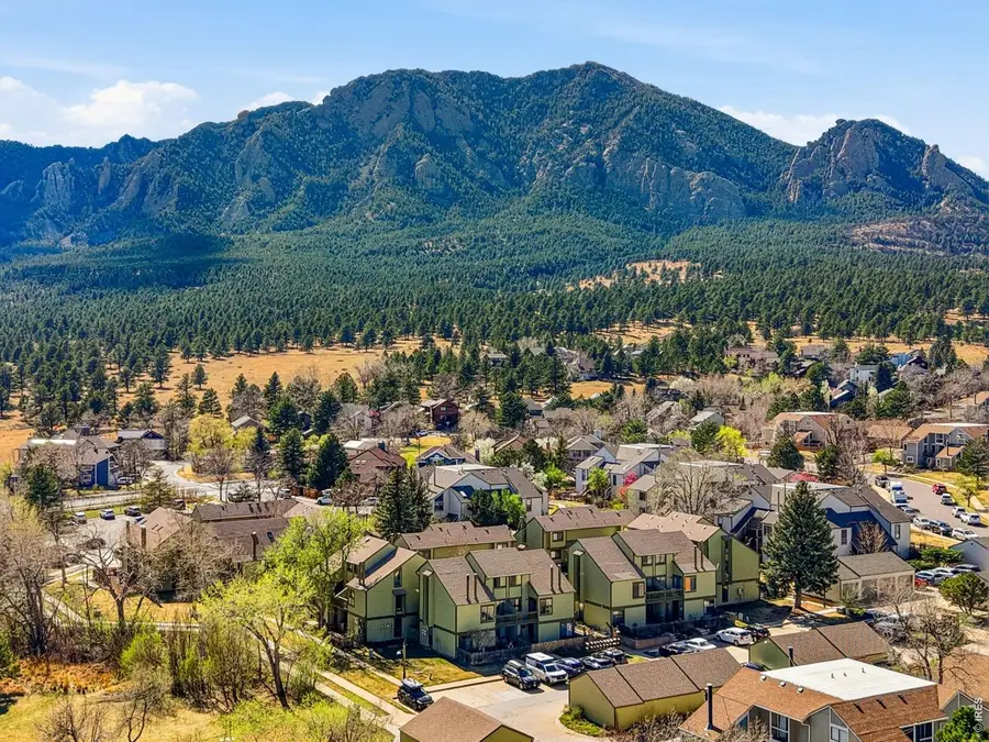 3296 Cripple Creek Trl, Boulder, CO 80305 - #2