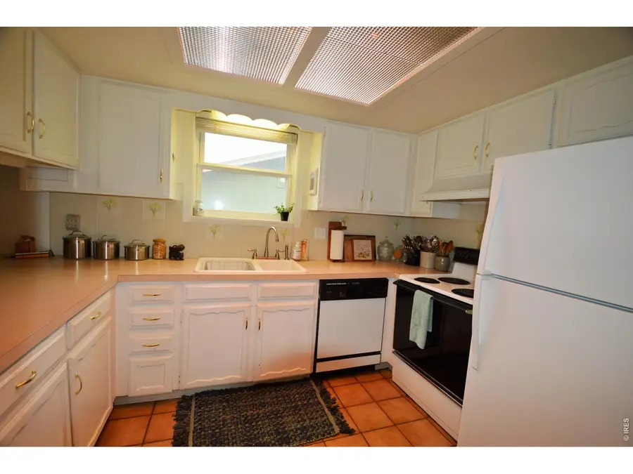 3814 Columbia Dr, Longmont, CO 80503 - #3