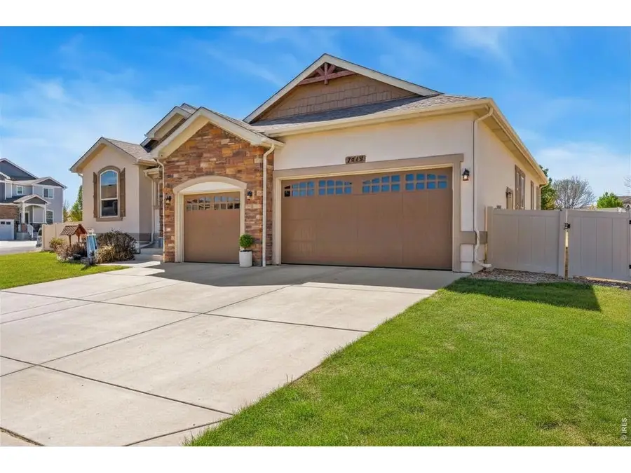 7419 Ladbroke Dr, Windsor, CO 80550 - #3