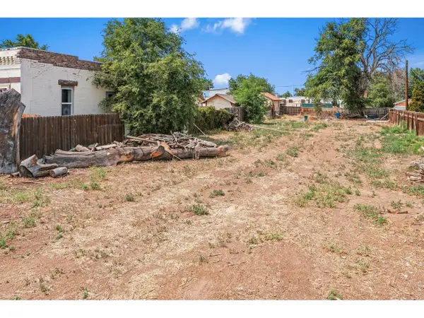 419 6th St, Greeley, CO 80631