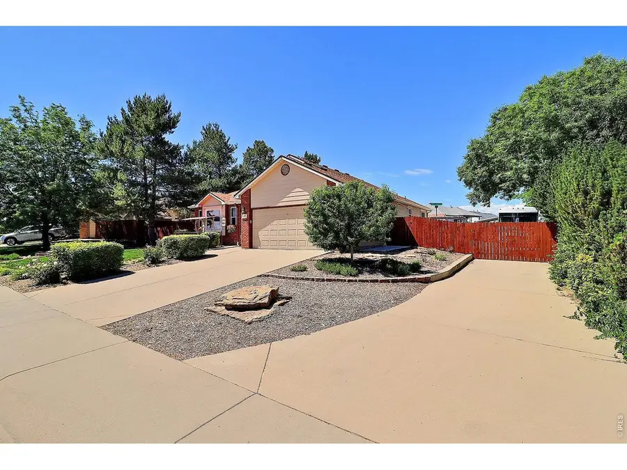 4207 W 30th St, Greeley, CO 80634 - #2