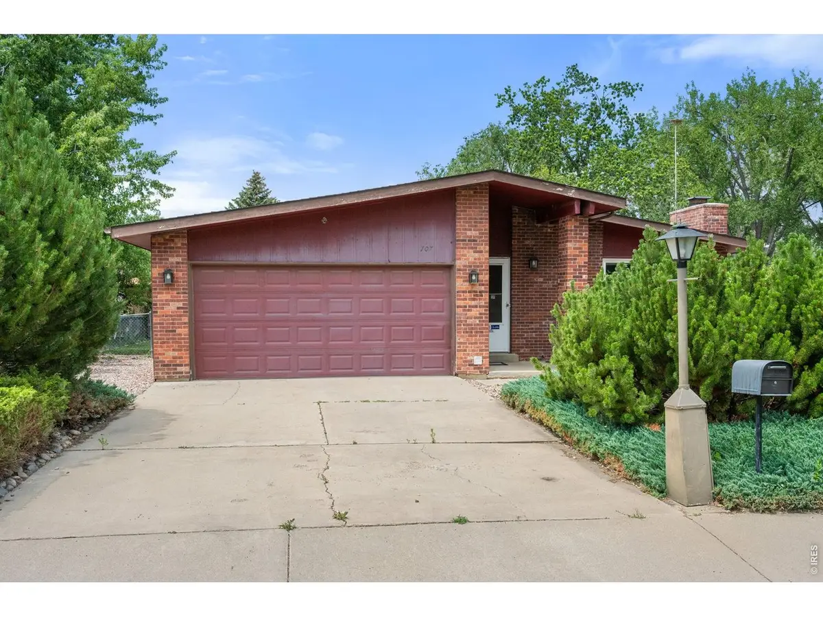 707 Hilltop St, Longmont, CO 80504 - #1