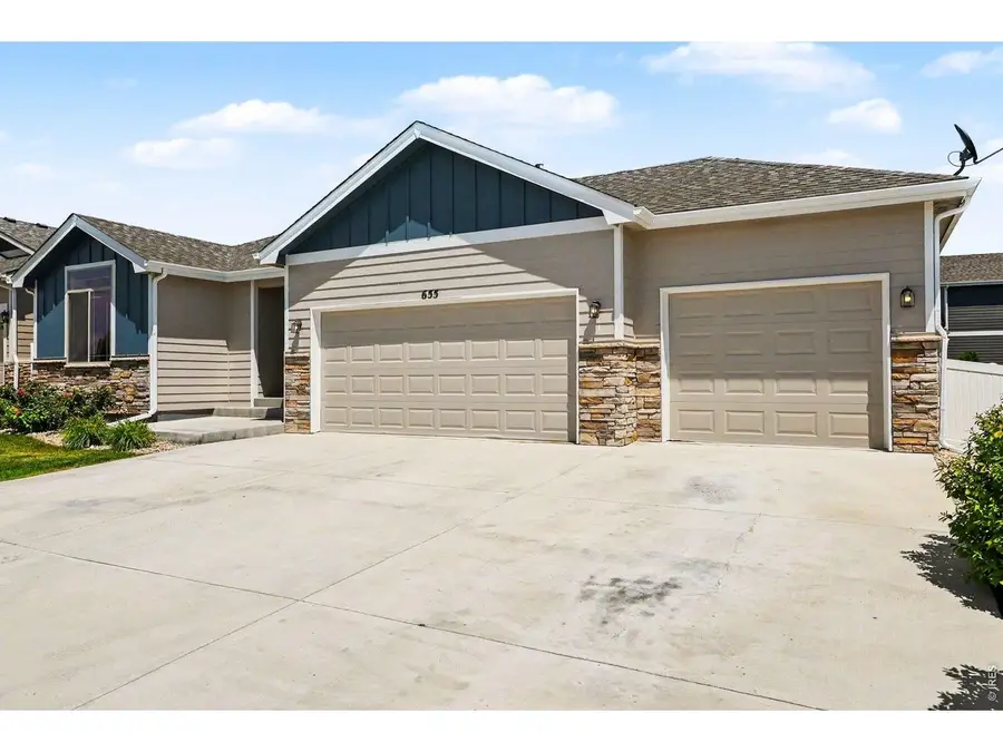 655 S Mountain View Dr, Eaton, CO 80615 - #2