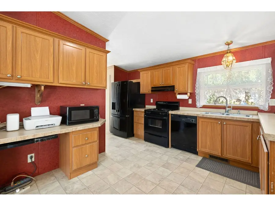 200 N 35th Ave #33, Greeley, CO 80634 - #3