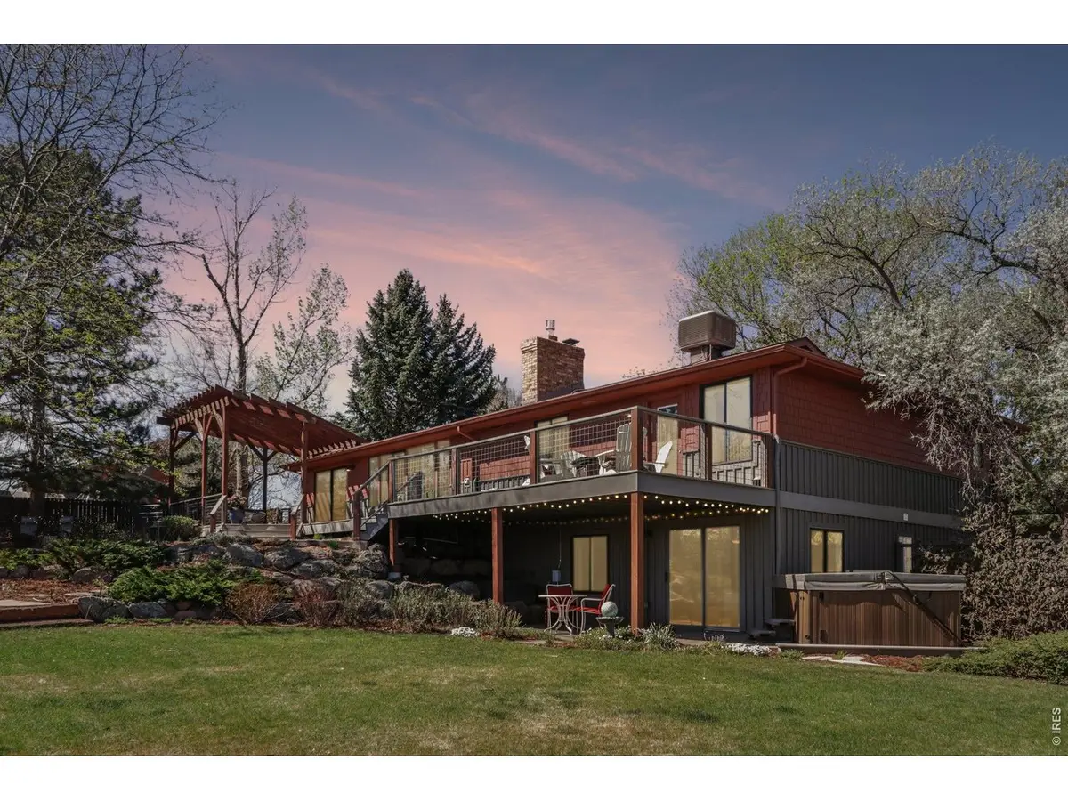 6640 Paiute Ct, Niwot, CO 80503 - #1