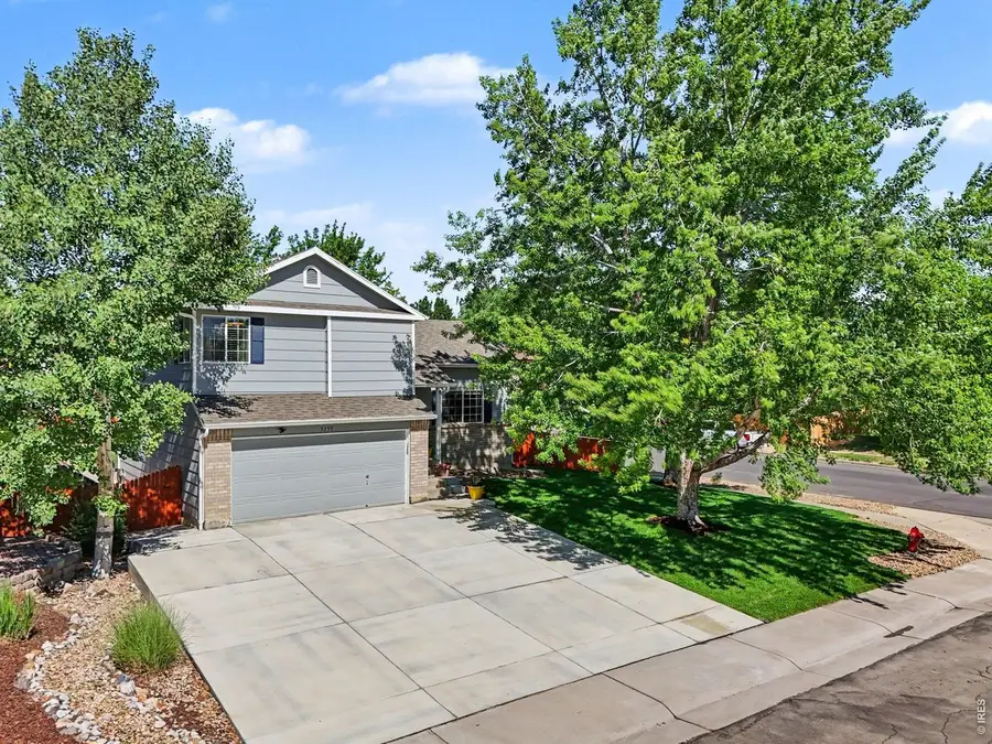 5399 Wolf Ct, Longmont, CO 80504 - #2