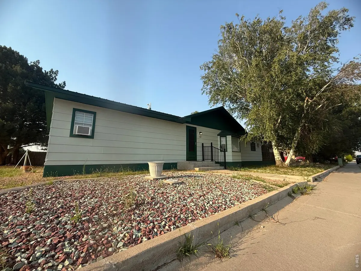 114 Linden Dr, Log Lane Village, CO 80705 - #1
