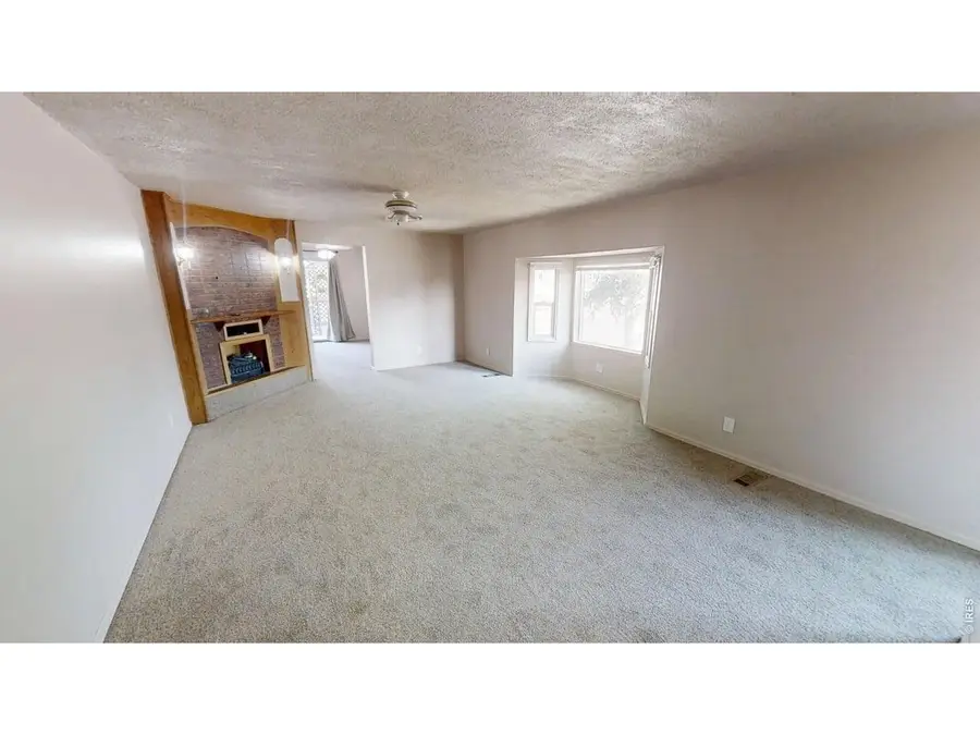 114 Linden Dr, Log Lane Village, CO 80705 - #3