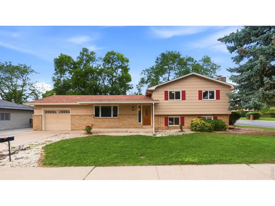 1917 Estrella Ave, Loveland, CO 80538 - #3