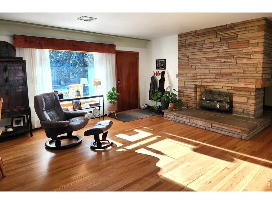 441 W 11th St, Loveland, CO 80537 - #3