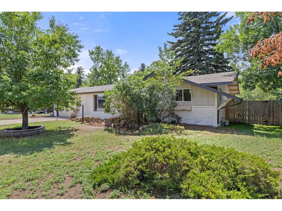 2807 Lakecrest Pl, Loveland, CO 80538 - #3