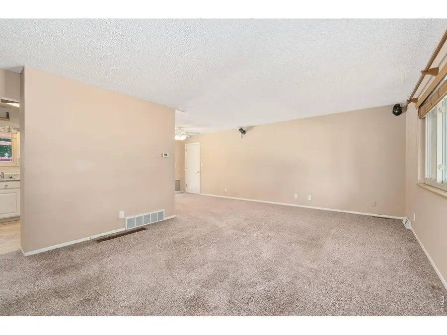 731 S Del Norte Ave, Loveland, CO 80537 - #3