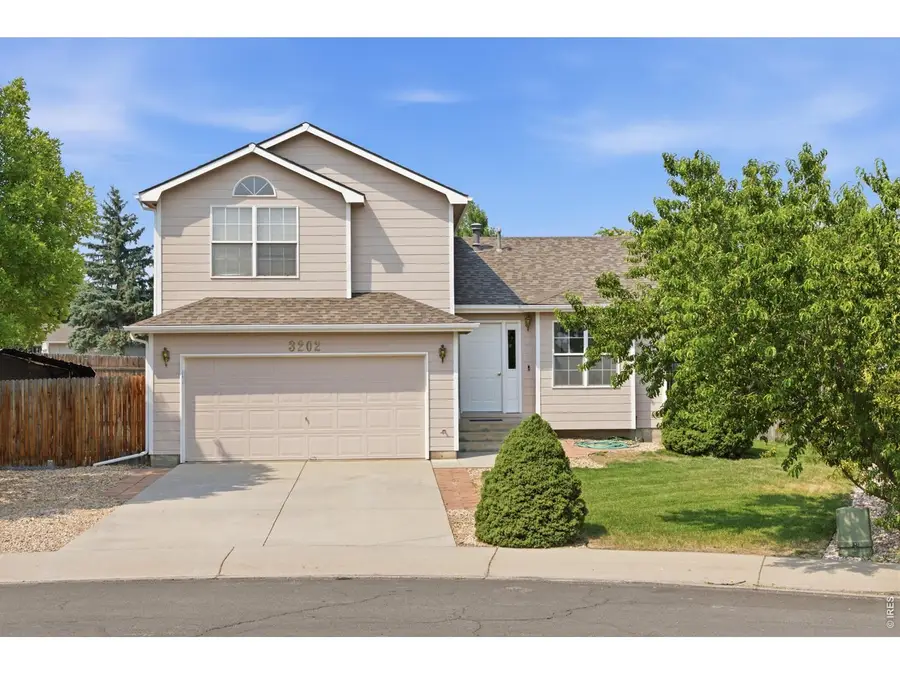 3202 Ellis Ct, Evans, CO 80620 - #2