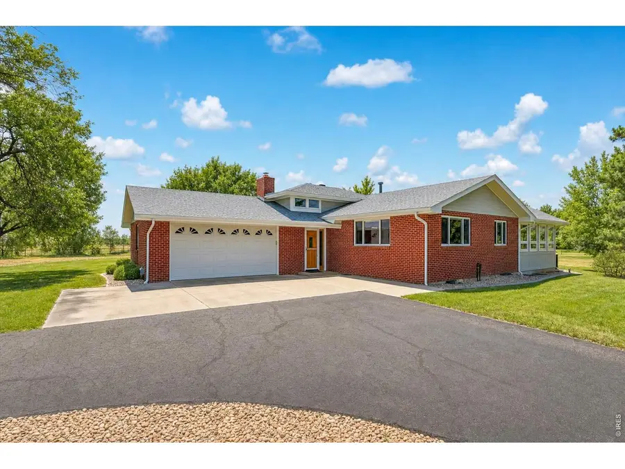 9748 Majestic Rd, Longmont, CO 80504 - #2