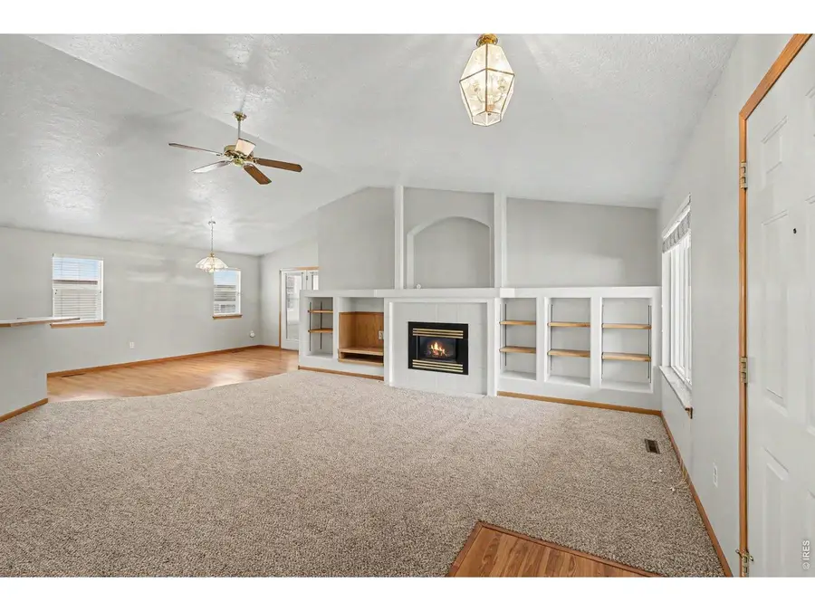 585 Radiant Dr, Loveland, CO 80538 - #3