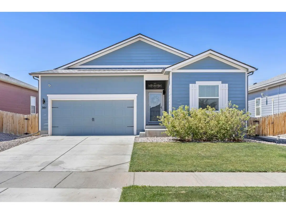 301 Thomas Ave, Keenesburg, CO 80643 - #1