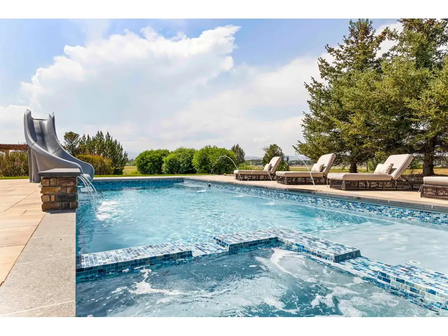 3941 Roaring Fork Dr, Loveland, CO 80538 - #2