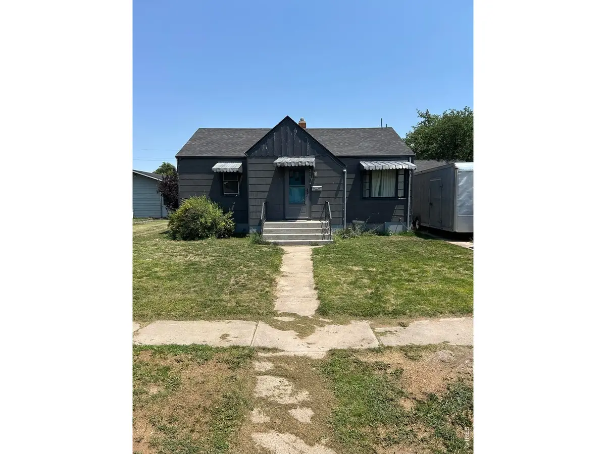 219 S Phelan Ave, Holyoke, CO 80734 - #1