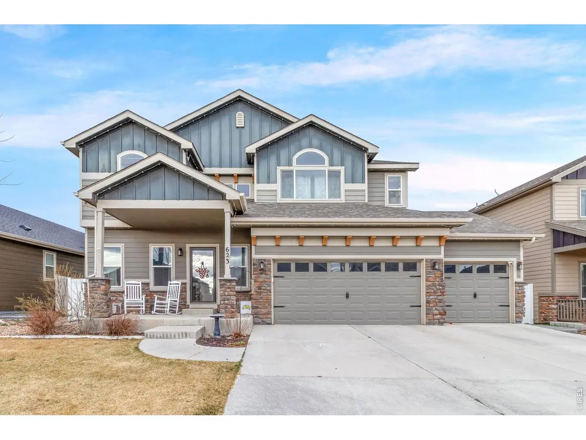 623 Vermilion Peak Dr, Windsor, CO 80550 - #1